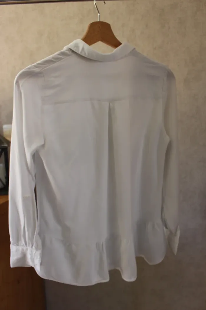 👚 chemise blanche, perles, camaieu - photo numéro 6