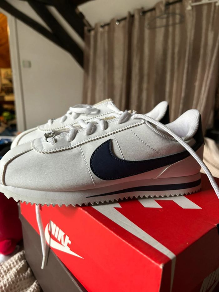 Baskets Nike Cortez – neuves, jamais portées - photo numéro 5