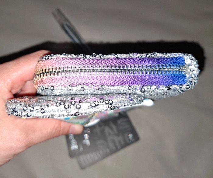 Portefeuille Loungefly Mickey Birthday disney - photo numéro 4