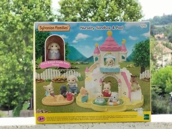 Sylvanian famille le bac à sable et piscine des bébés