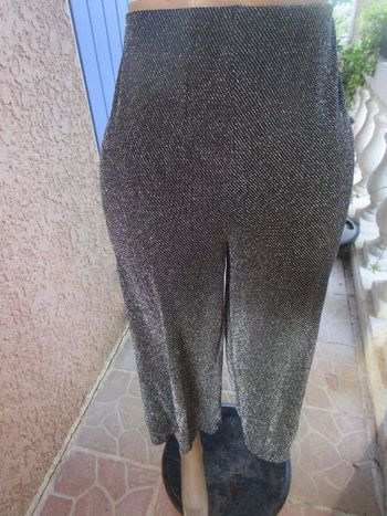 Pantalon coupe évasée - Mi-mollet stradivarius t l