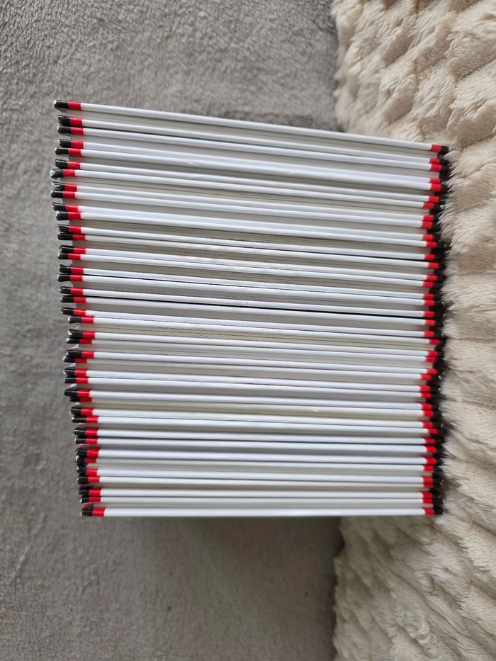 Lots de 30 livres max et lili - photo numéro 2