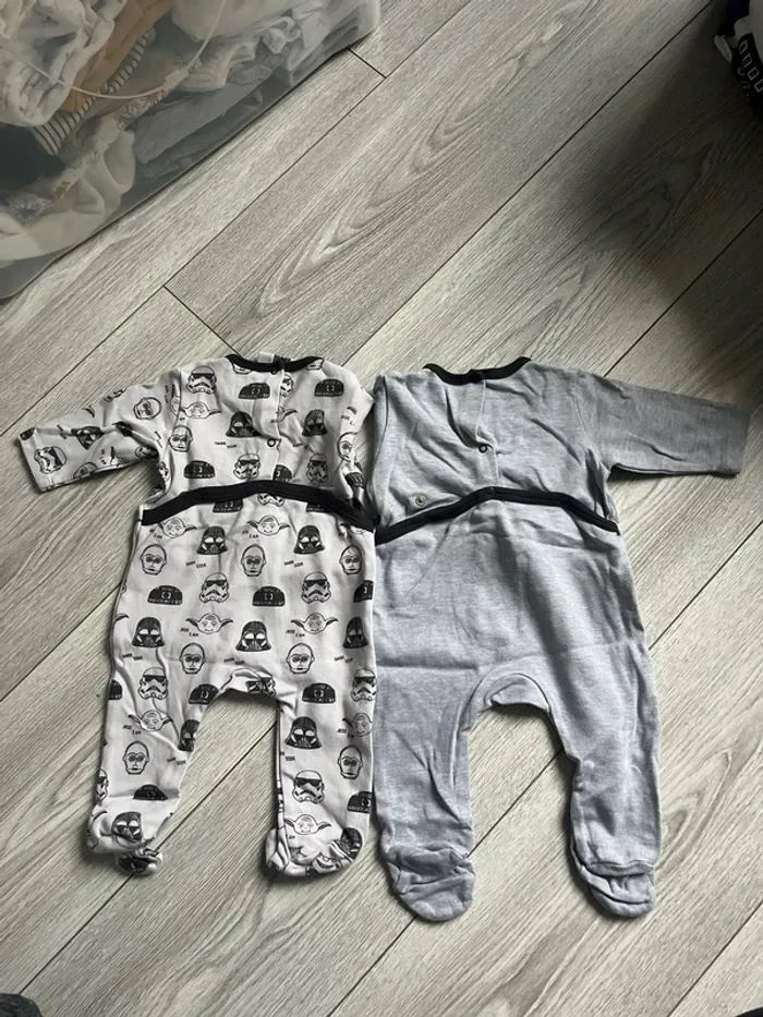 Lot de 2 pyjamas star wars 3 mois - photo numéro 3