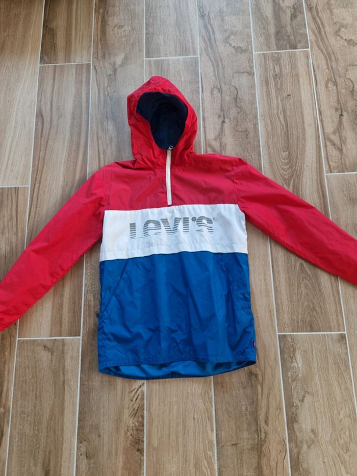 Coupe vent Levis 🇫🇷
