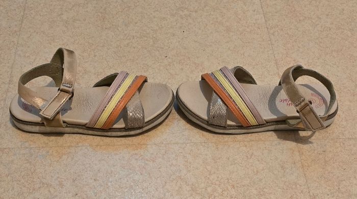 Nu pieds - photo numéro 2