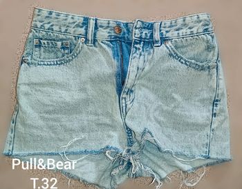 Short pull&Bear taille 32