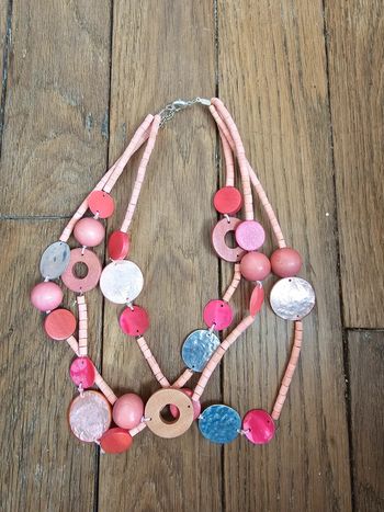 Collier bois multicolore