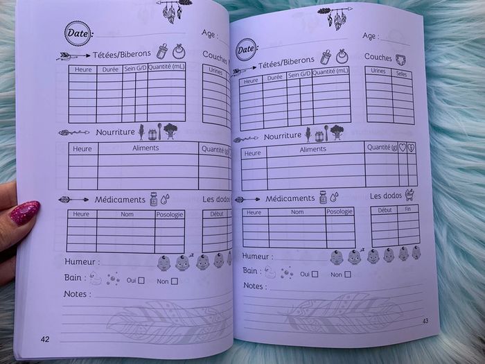 Livre carnet de suivi bébé - photo numéro 2