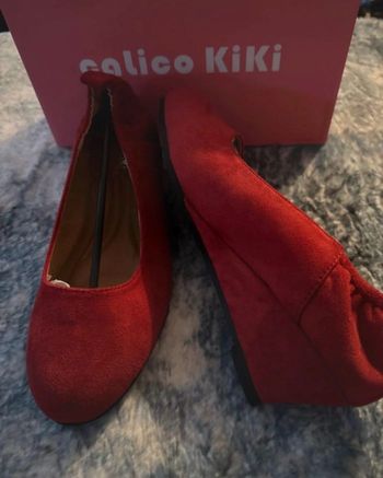 1 paires de ballerine compenser neuve 