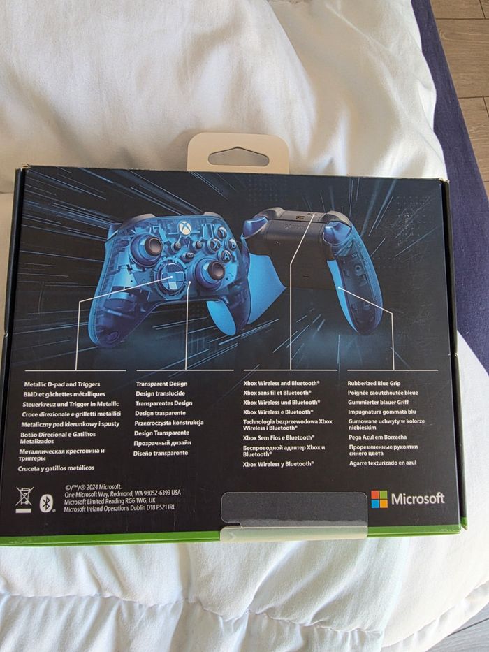 Manette xbox Blue Cypher Neuve - photo numéro 2