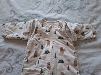 Gigoteuse avec manches détachables