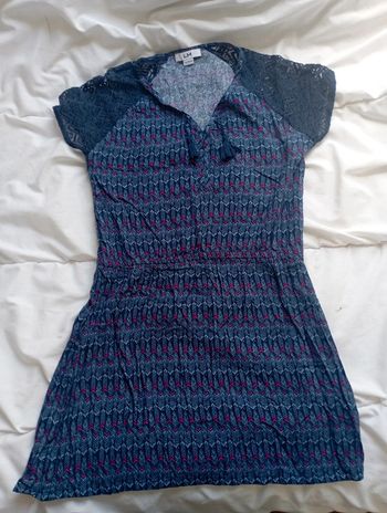 Robe bleue manches courtes la Halle 12 ans 3€