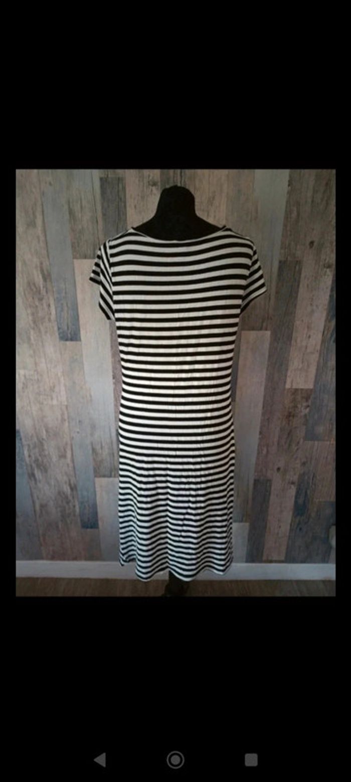 Robe à lignes msmode 40/42 - photo numéro 4