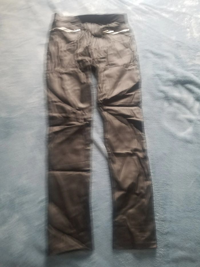 Pantalon enduit 12 ans