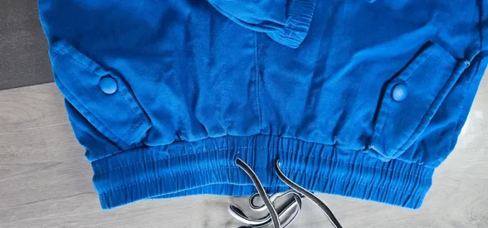 Cargo bleu électrique 12 / 13 ans - photo numéro 4