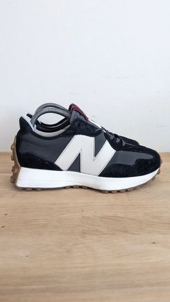 New balance noir