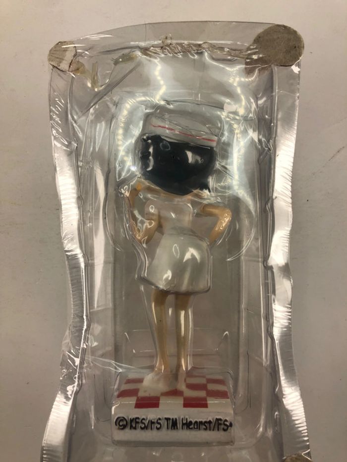 Betty boop infirmière statuette résine - photo numéro 4