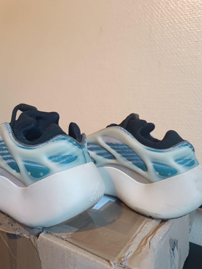 Adidas Yeezy - photo numéro 2