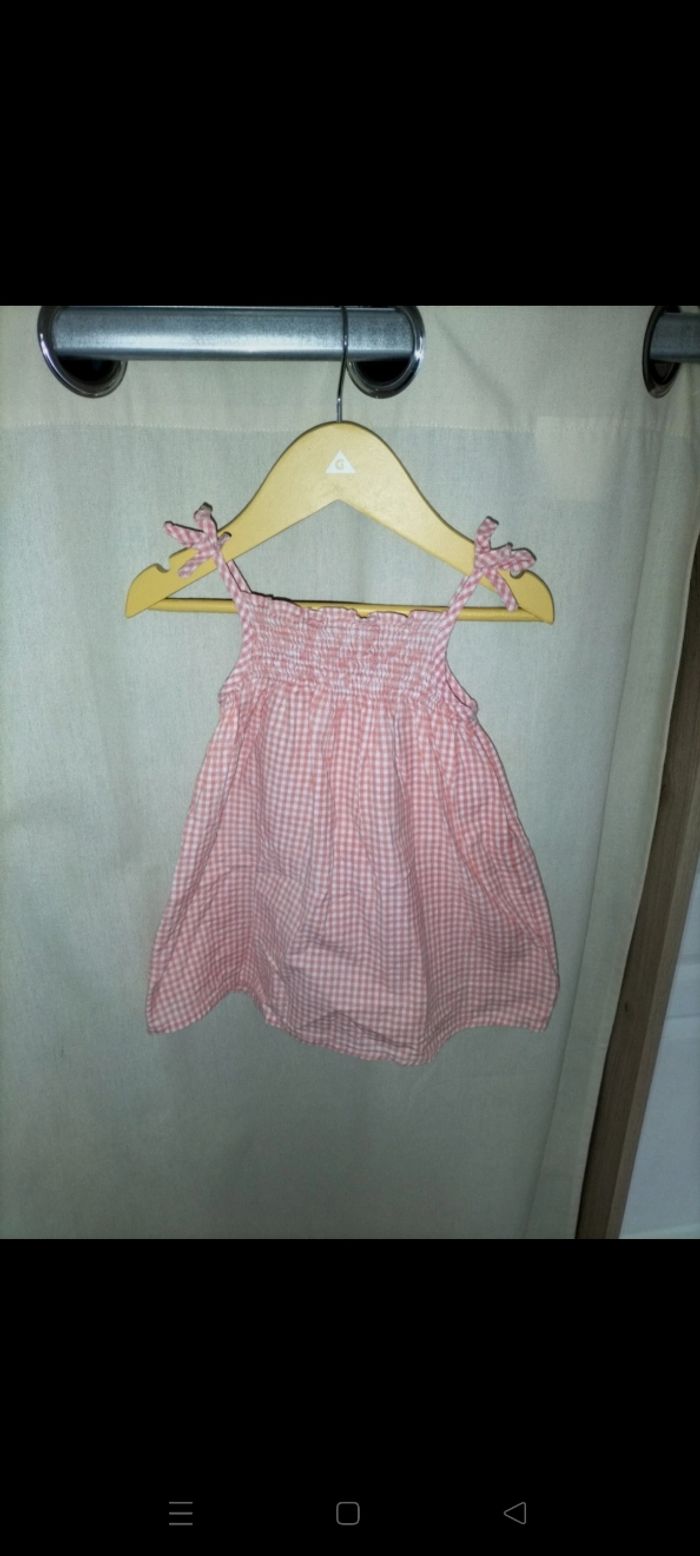 Robe rose et blanche 12 mois