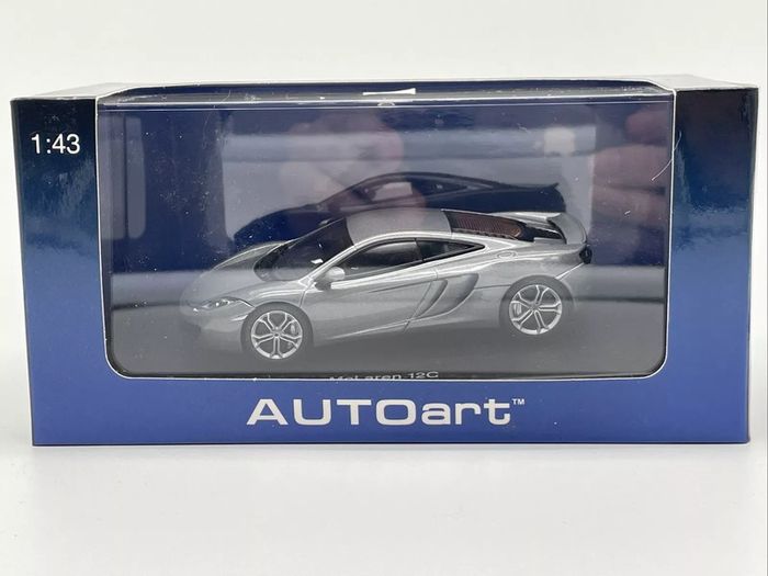 McLaren 12C 1/43 AutoArt