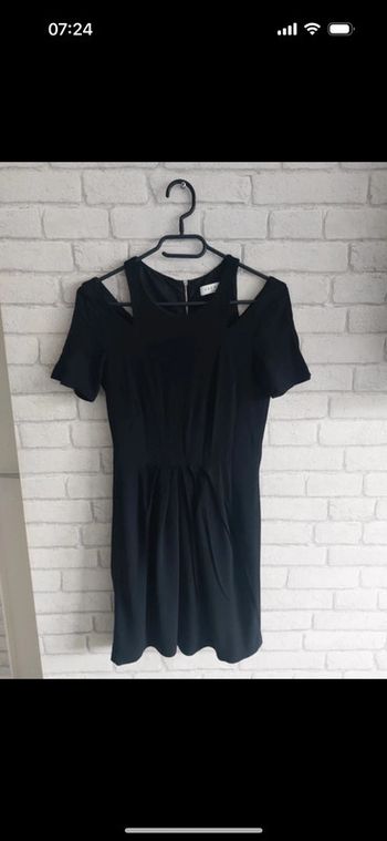 Robe Sandro taille 1