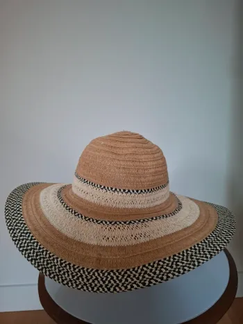 Grand Chapeau de Paille Neuf à Motifs Minelli TU