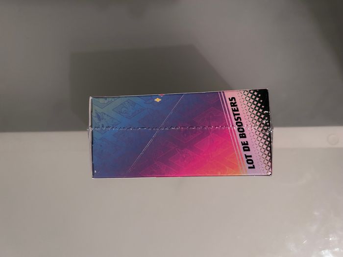 Bundle EV8.5 Évolution Prismatique FR Scellé Neuf - photo numéro 3