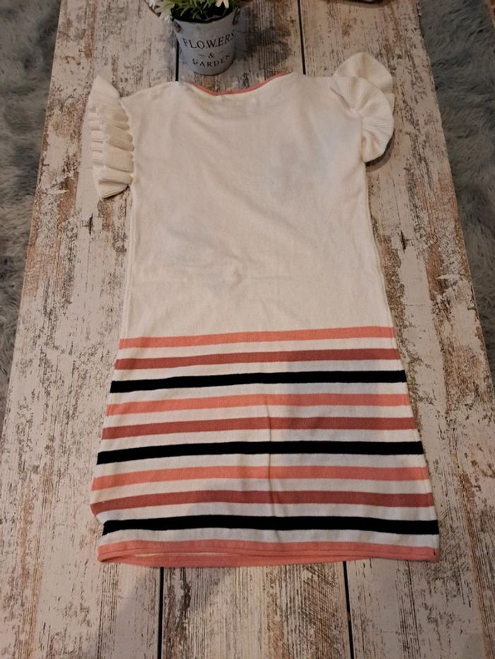 Robe fleurs brodé et manches froufrou - photo numéro 6