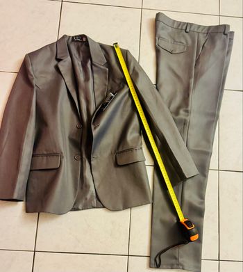 Costumes complet pour enfants de 13 à 15 ans , neuf 🌸🌺