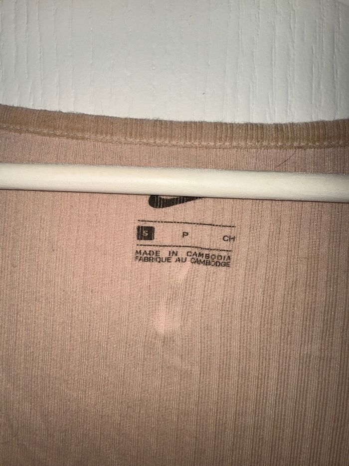 T shirts Nike rose manche longue - photo numéro 4