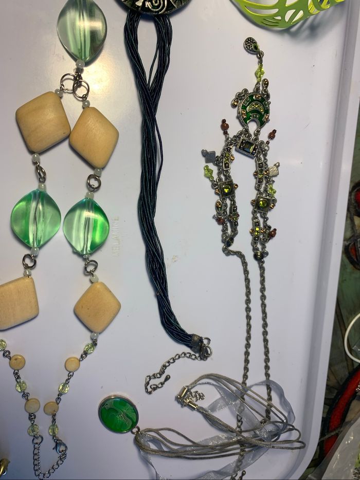 Gros lot bijoux verts ( voir descriptif) - photo numéro 9
