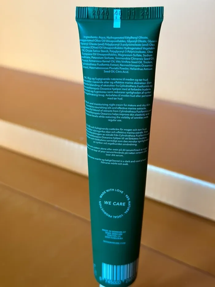 Crème de nuit anti âge - rêves sans âmes - photo numéro 3