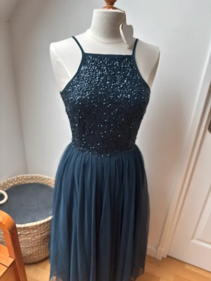 💙 Robe de soirée bleu marine Lace & Beads – T40 Prête à briller ? - photo numéro 3