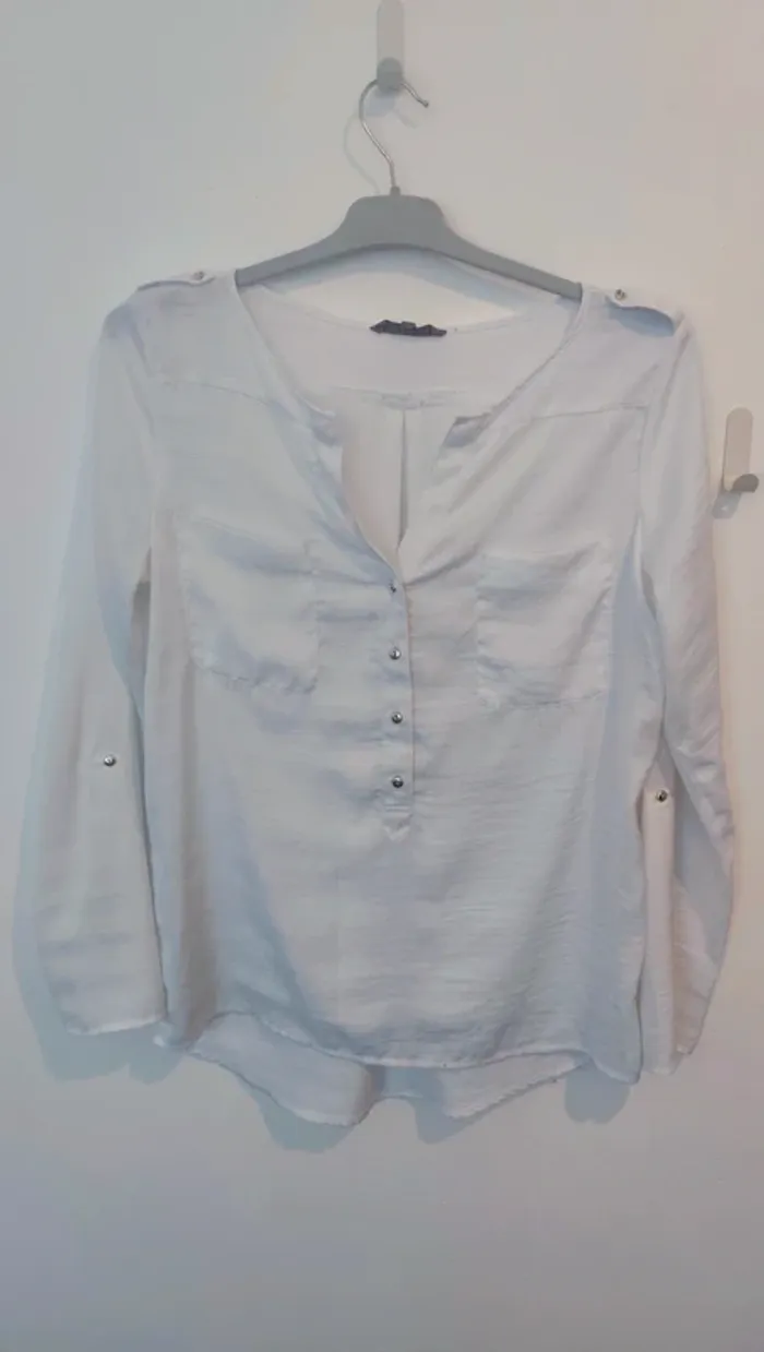 Blouse blanche cache cache taille 1