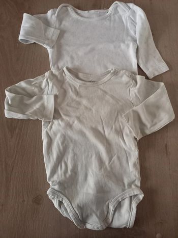 Lot de 2 bodies ML 9 mois H&M