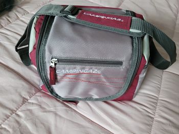 sac isotherme campingaz neuf (20e)