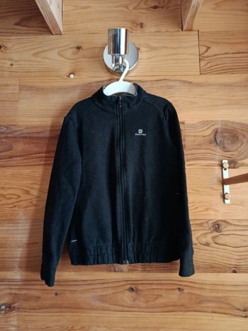Gilet Domyos noir 8 ans