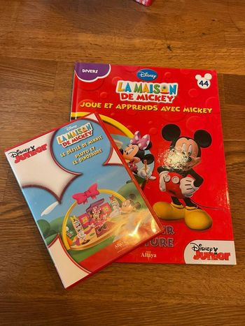 Livre Disney Junior La maison de Mickey Numero 44 avec le DVD Numéro 44