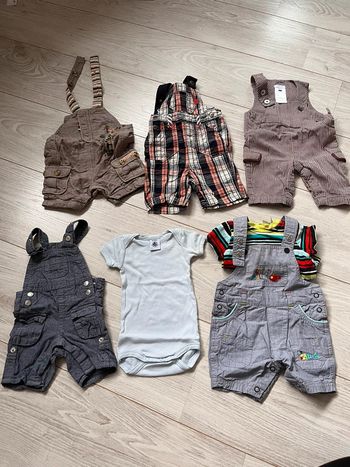 Lot salopettes 1 mois