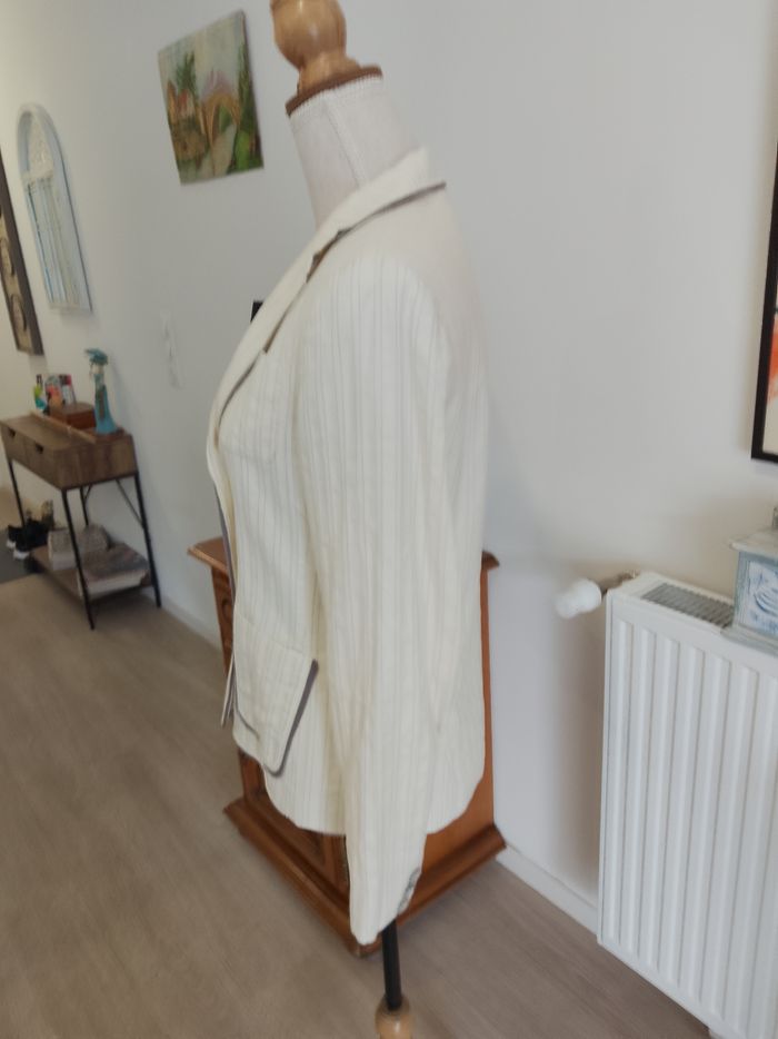 Veste blazer court beige clair femme '' Alain Manoukian'' - photo numéro 8