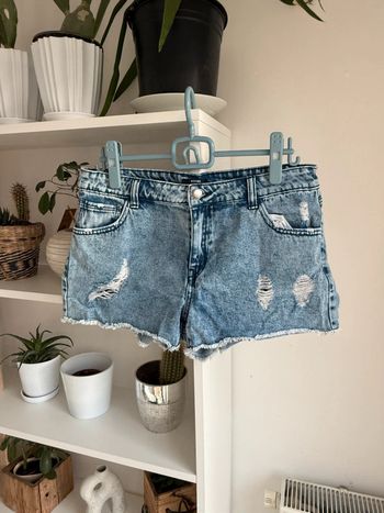 Short en jean destroy