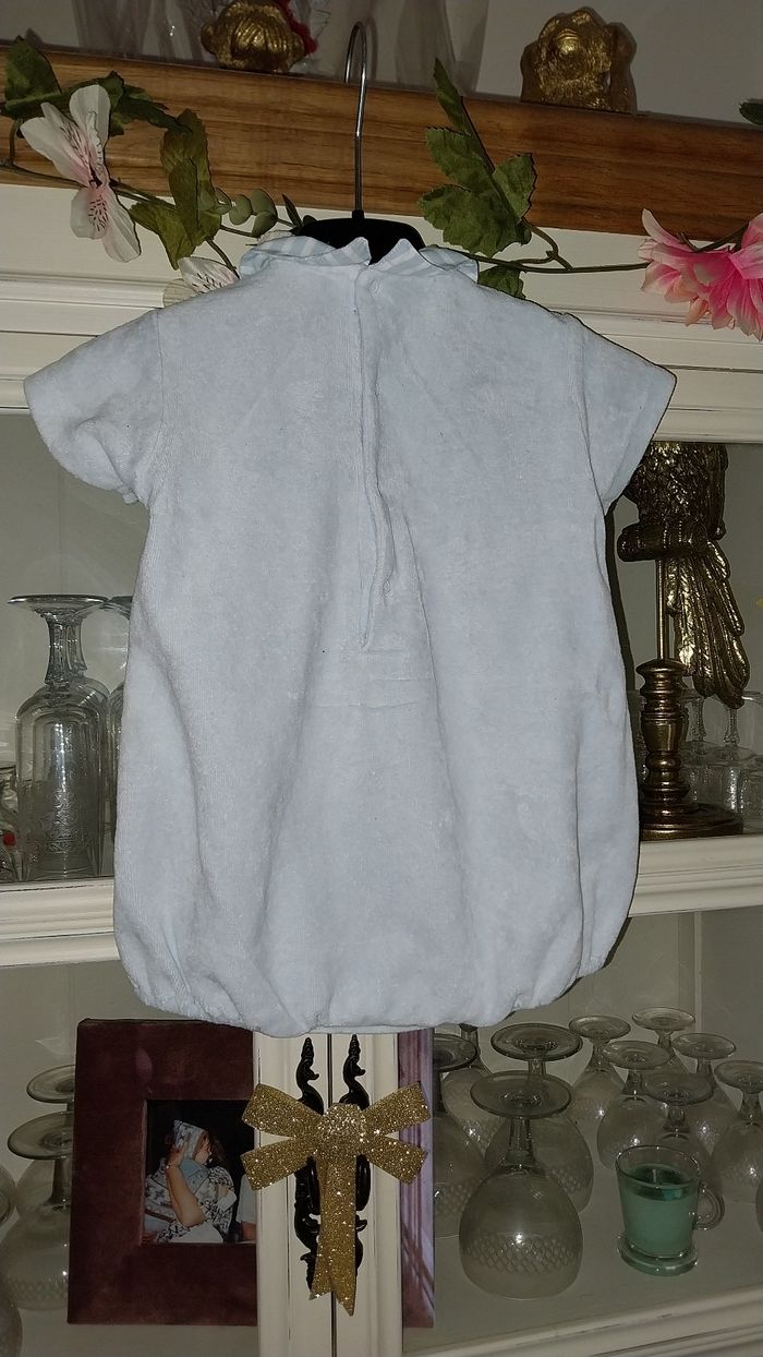 Barboteuse/ combi aison bloomer Ewan's et Comtesse état neuf 12 mois - photo numéro 2