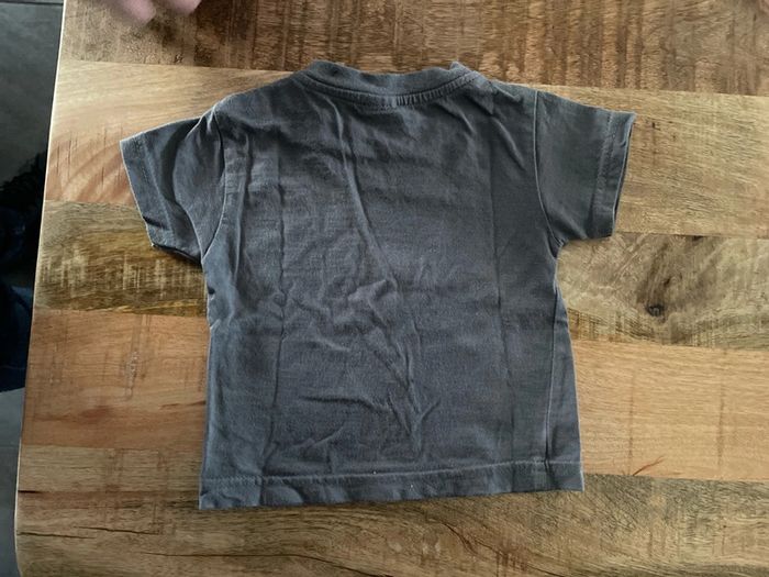 T shirt 6/12 mois - photo numéro 2