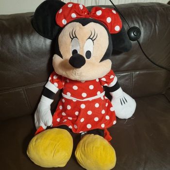 MINNIE géante