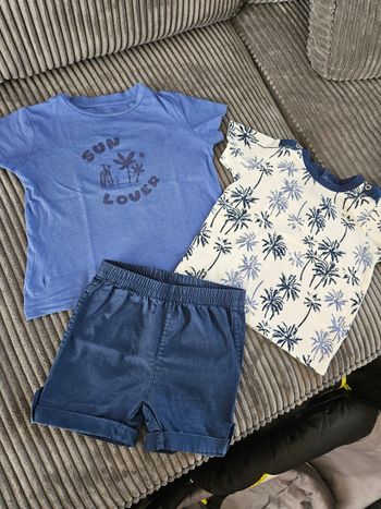 Vêtements 12 mois 