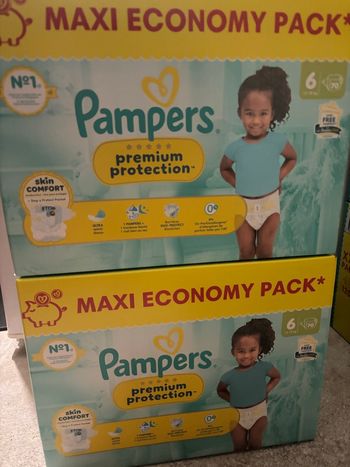 2 cartons couches Pampers premium taille 6 neuf