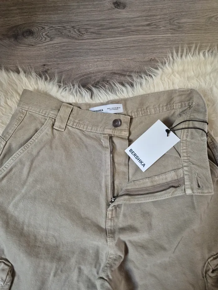 Pantalon baggy multifonction T. 36 Bershka - photo numéro 3