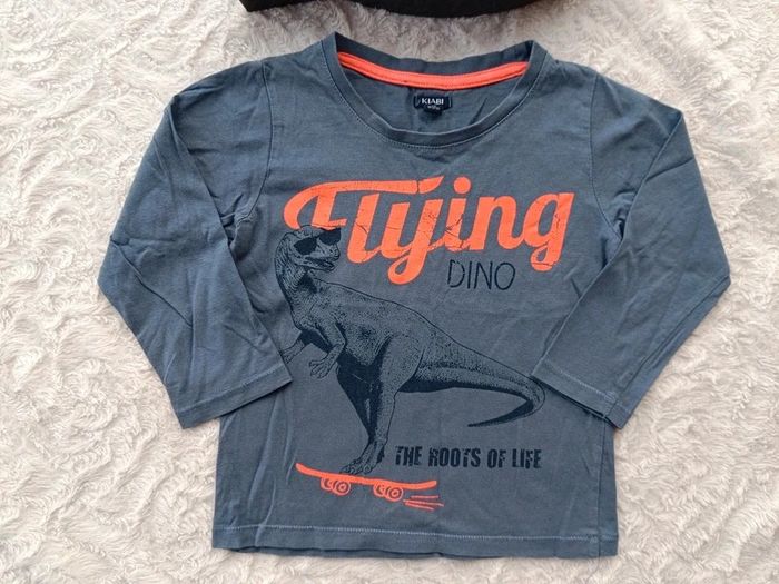 Tee shirt manches longues Garçon 4 ans Dinosaure skateboard Flying Kiabi 100% coton - photo numéro 2