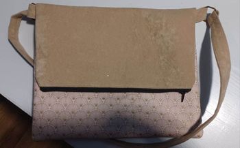 Pochette bandoulière