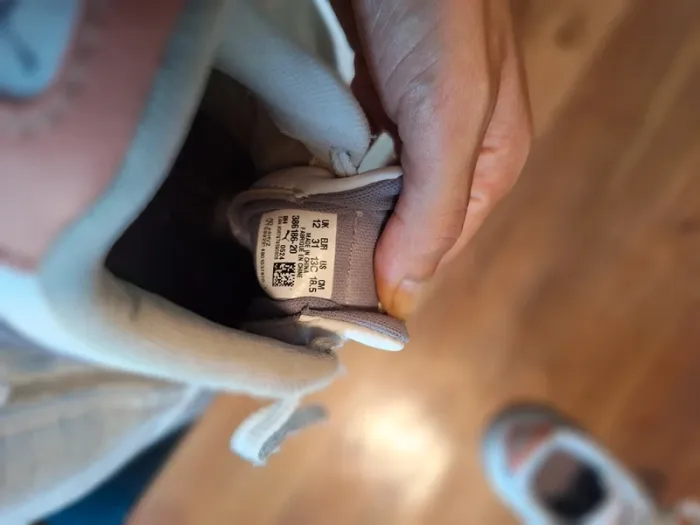 Basket puma fille taille 31 - photo numéro 7